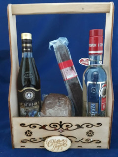 Подарочный набор №1 «С новым годом» в деревянном лотке