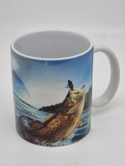 Кружка подарочная "С днем рыбака" 250мл Кружка подарочная "С днем рыбака" 250мл