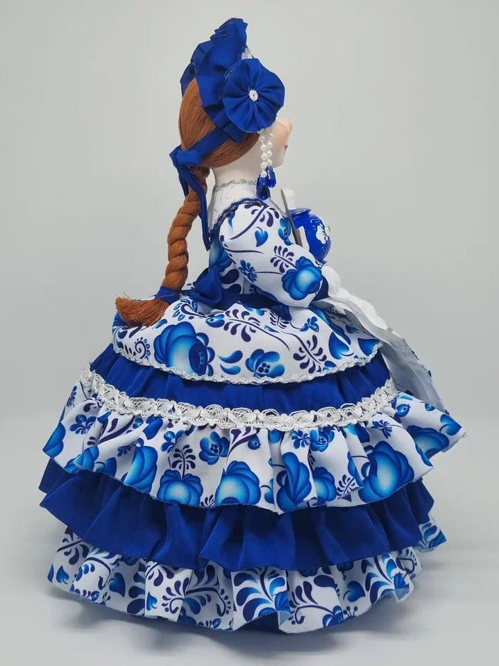 Грелка на чайник "Кукла Алевтина" 40см