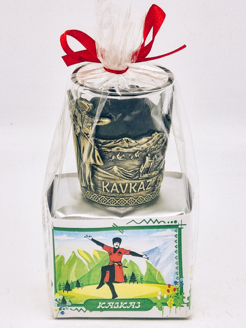 Чай зеленый ручной сбор 40гр Кавказ с сувениром стопка