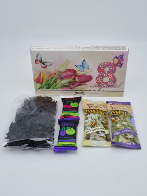 Набор Праздничный чёрный чай, пастила и мёд с 8 марта Набор Праздничный чёрный чай, пастила и мёд с 8 марта