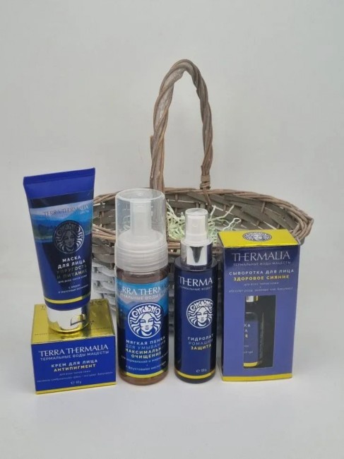 Набор 409 косметика Термалия 440гр с 8 марта