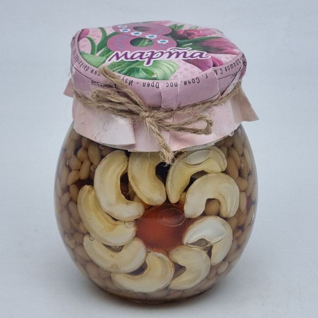 Мед с орехами ассорти 250гр с 8 марта Мед с орехами ассорти 250гр с 8 марта