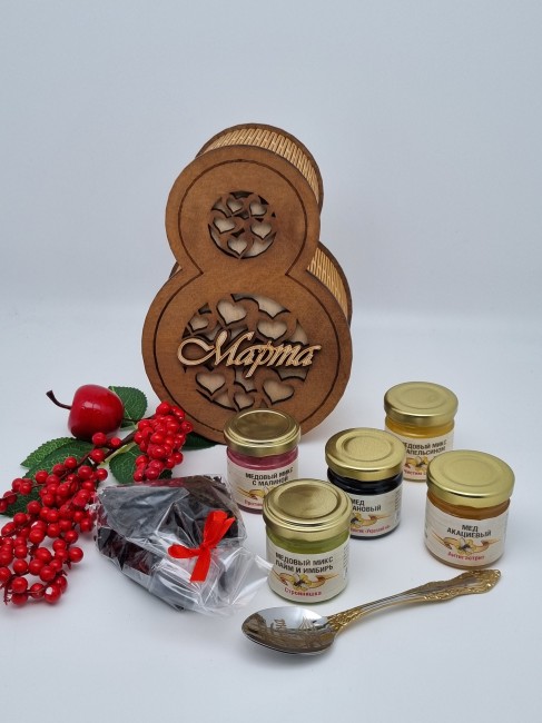 Набор 586 с 8 Марта