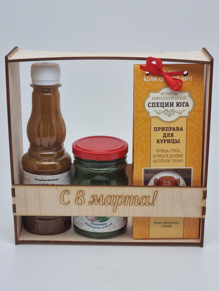 Подарочный набор с 8 марта специй для птицы "Соус, аджика зеленая, смесь специй" №2