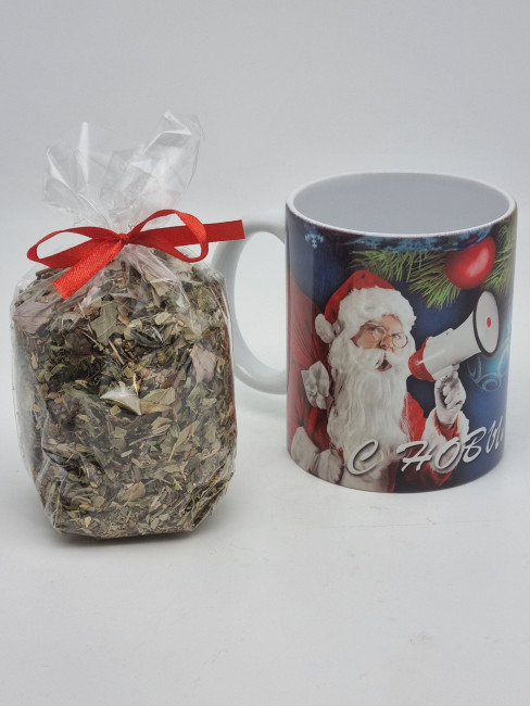 Кружка 250мл с краснополянским чаем 50гр с новым годом Кружка 250мл с краснополянским чаем 50гр с новым годом