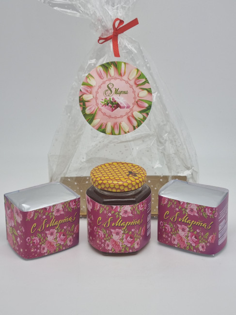 Набор 570 Праздничный чай черный, зеленый и мед с 8 марта