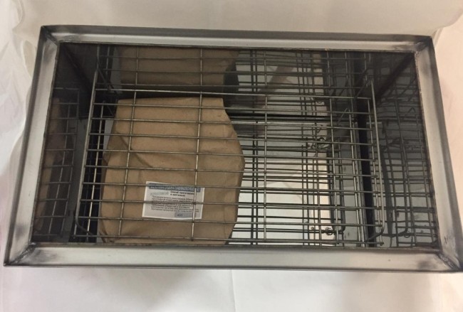 Коптильня из нержавеющей стали с гидрозатвором двухярусная Коптильня из нержавеющей стали с гидрозатвором двухярусная