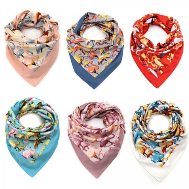 Платок "Фламинго" в ассортименте 90*90см Платок "Фламинго" в ассортименте 90*90см