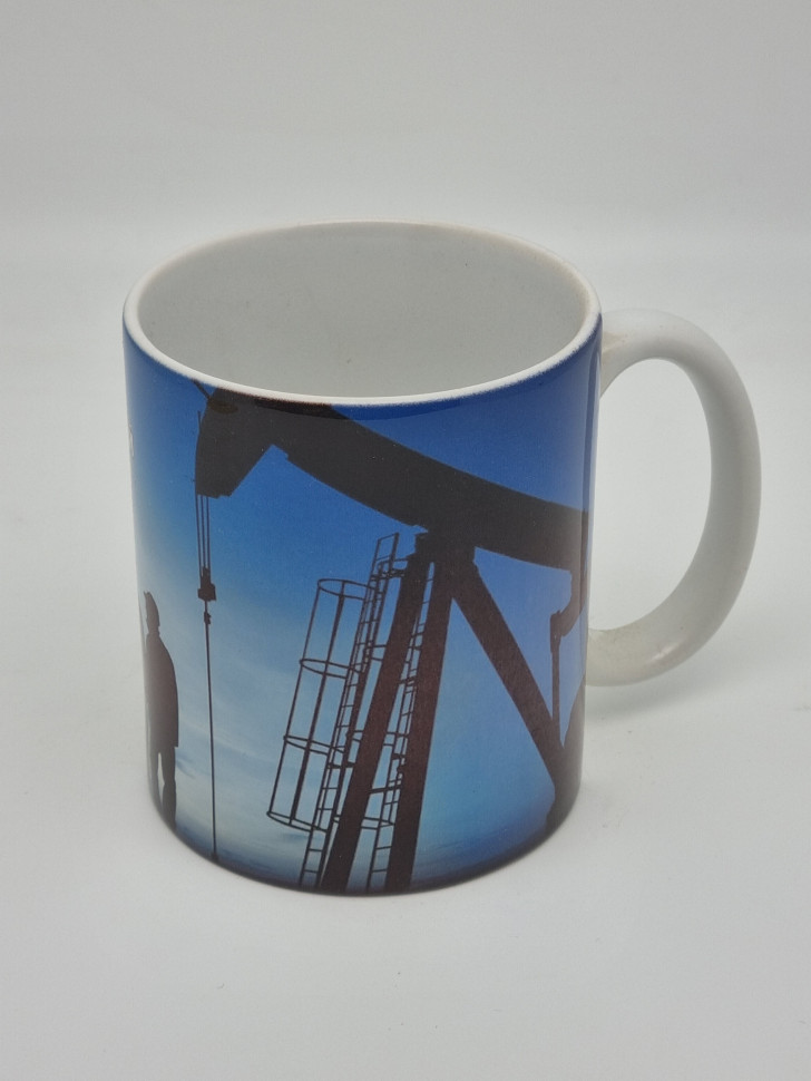 Подарочная кружка «С Днём нефтяника»