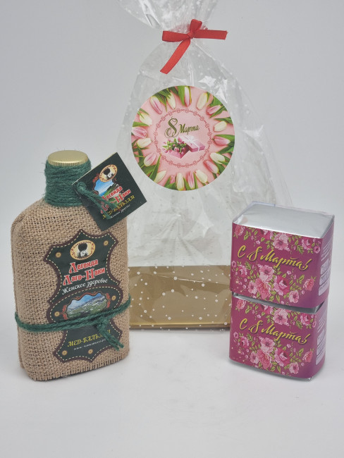 Набор 566 Праздничный чай черный, зеленый и бальзам Лаго-Наки с 8 марта