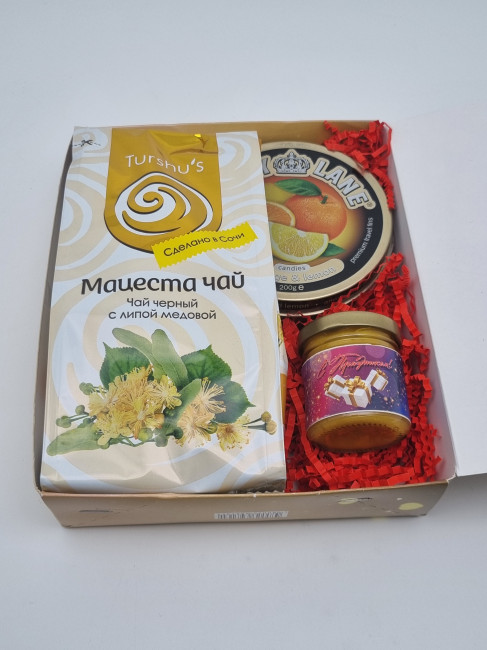 Набор 563 Праздничный леденцы, мед и чай лучший подарок