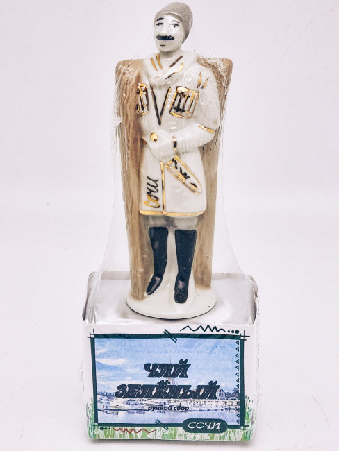 Чай зеленый ручной сбор 40гр Сочи с сувениром Горец коллекционный фарфор