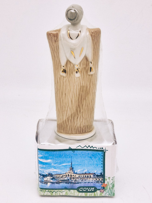 Чай зеленый ручной сбор 40гр Сочи с сувениром Горец коллекционный фарфор