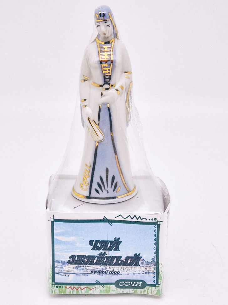 Чай зеленый ручной сбор 40гр Сочи с сувениром Горянка коллекционный фарфор