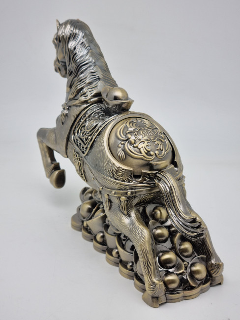 Пепельница с крышкой металл Конь №2