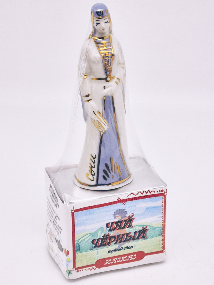 Чай черный ручной сбор 35гр Кавказ с сувениром Горянка коллекционный фарфор