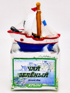 Чай зеленый ручной сбор 35гр с сувениром парусником Крым