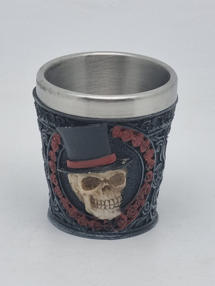 Стопка из полистоуна Череп в цилиндре