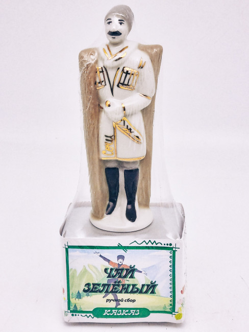 Чай зеленый ручной сбор 40гр Кавказ с сувениром Горец коллекционный фарфор