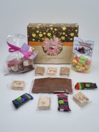 Набор Праздничный кофе и сладости с 8 марта Набор Праздничный кофе и сладости с 8 марта