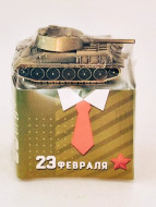 Чай черный ручной сбор 35гр с сувениром танк Т-34 малый с 23 февраля