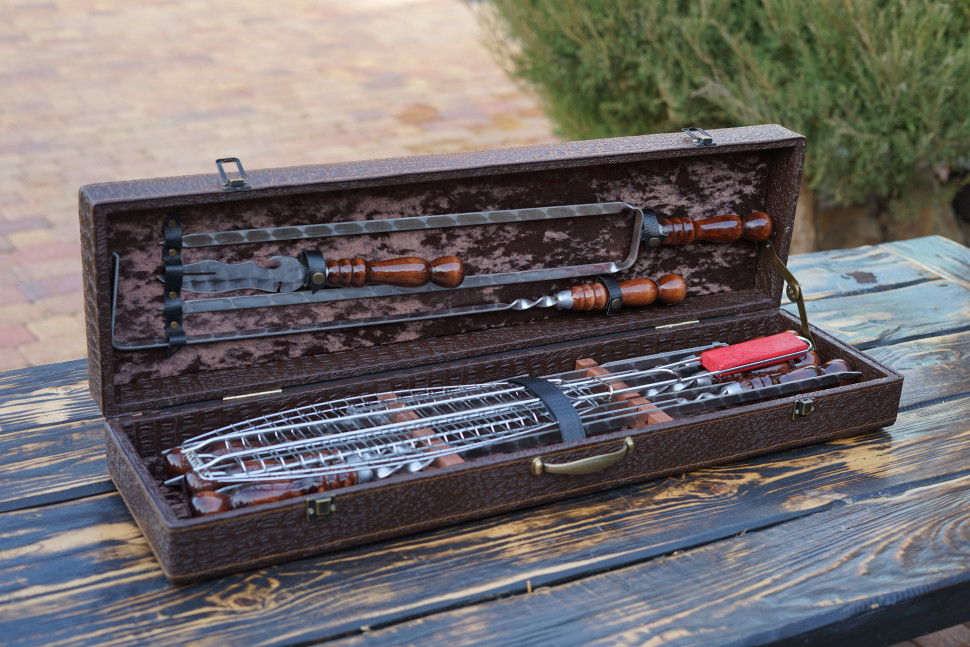 Набор №18 шампуров в коробке кожзам 9 пикник