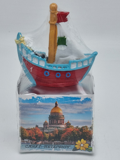 Чай черный ручной сбор 35гр с сувениром парусником Санкт-Петербург