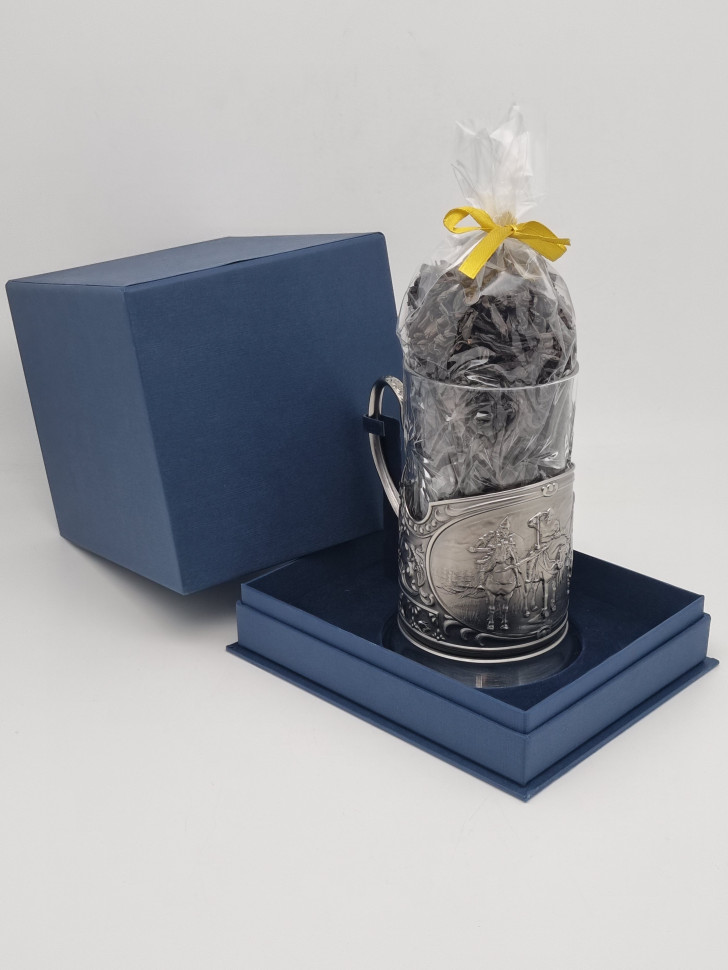 Подстаканник "Три богатыря" стакан хрусталь с черным чаем в футляре