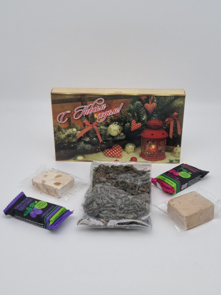 Набор Праздничный зеленый чай, нуга и пастила с новым годом