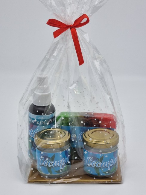 Набор косметики витаминный коктейль для сестры