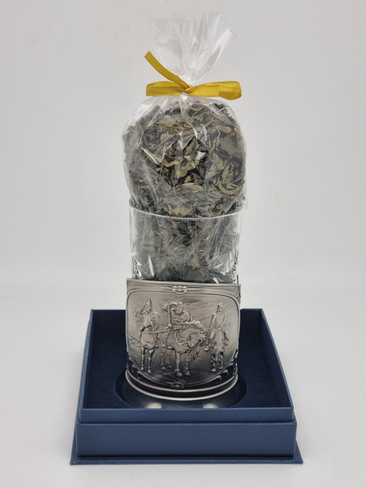 Подстаканник "Три богатыря" стакан хрусталь с зеленым чаем в футляре