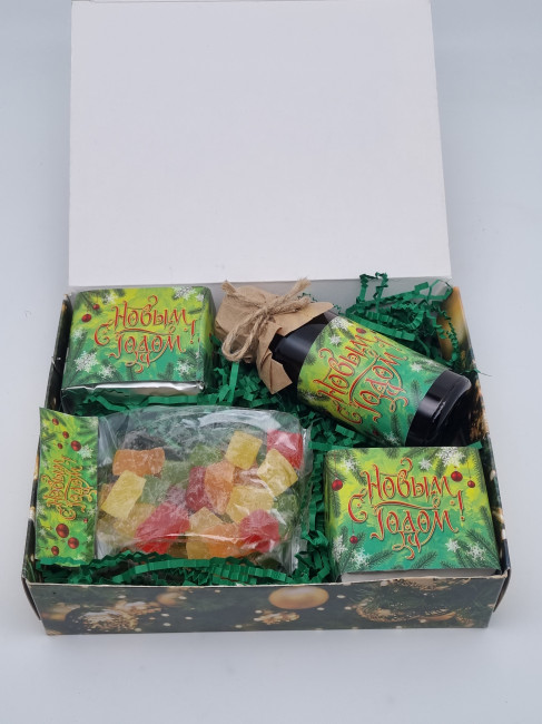 Набор 557 Праздничный чай черный, зеленый, рахат-лукум, бальзам для иммунитета с новым годом Набор 557 Праздничный чай черный, зеленый, рахат-лукум, бальзам для иммунитета с новым годом