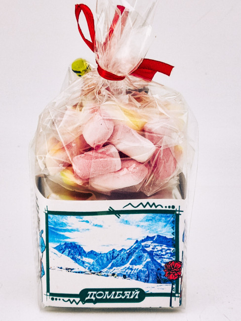 Чай зеленый ручной сбор 40гр + парварда 50гр Домбай с магнитом лыжник 1 Чай зеленый ручной сбор 40гр + парварда 50гр Домбай с магнитом лыжник 1