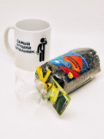 Подарочный набор начальнику чай черный ручной сбор 100гр в кружке 300мл