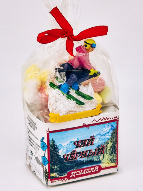 Чай черный ручной сбор 35гр + парварда 50гр Домбай с магнитом лыжник 1