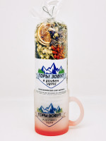 Чай Краснополянский "Букет здоровья" в кружке с цветным дном "Горы зовут" красная 300мл