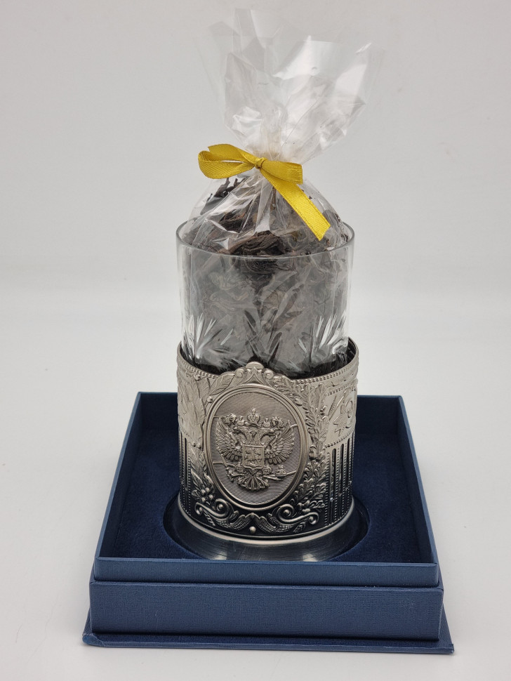 Подстаканник "Герб РФ" стакан хрусталь с черным чаем в футляре