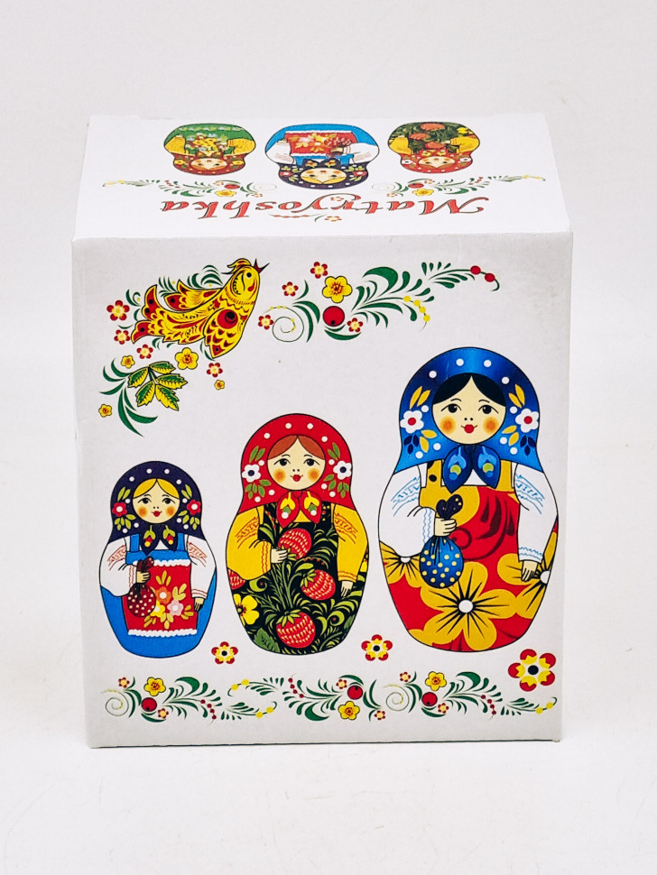 Кружка фарфор матов "Матрешка" цветн рисунок, белая