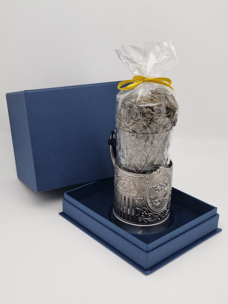 Подстаканник "Герб РФ" стакан хрусталь с зеленым чаем в футляре