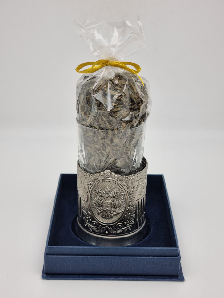 Подстаканник "Герб РФ" стакан хрусталь с зеленым чаем в футляре