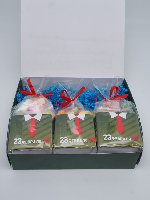 Набор 555 Праздничный 3 вида чая и сладости с 23 февраля Набор 555 Праздничный 3 вида чая и сладости с 23 февраля