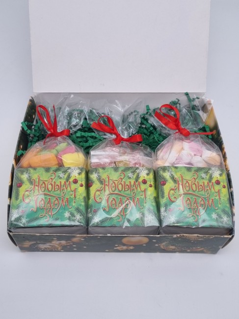 Набор 555 Праздничный 3 вида чая и сладости с новым годом Набор 555 Праздничный 3 вида чая и сладости с новым годом