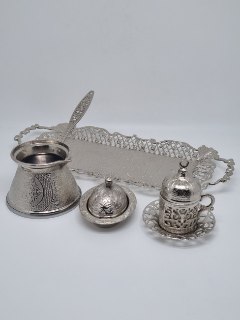 Набор ВИП поднос, турка, лукумница и кофейная пара из замака Набор ВИП поднос, турка, лукумница и кофейная пара из замака