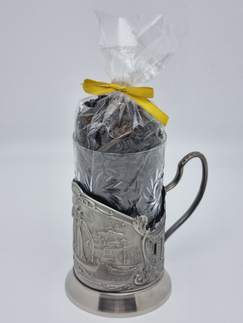 Подстаканник "Петр и Феврония" стакан хрусталь с черным чаем