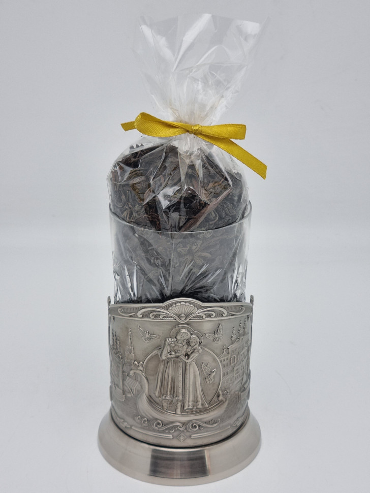 Подстаканник "Петр и Феврония" стакан хрусталь с черным чаем