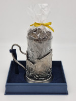 Подстаканник "Петр и Феврония" стакан хрусталь с черным чаем в футляре