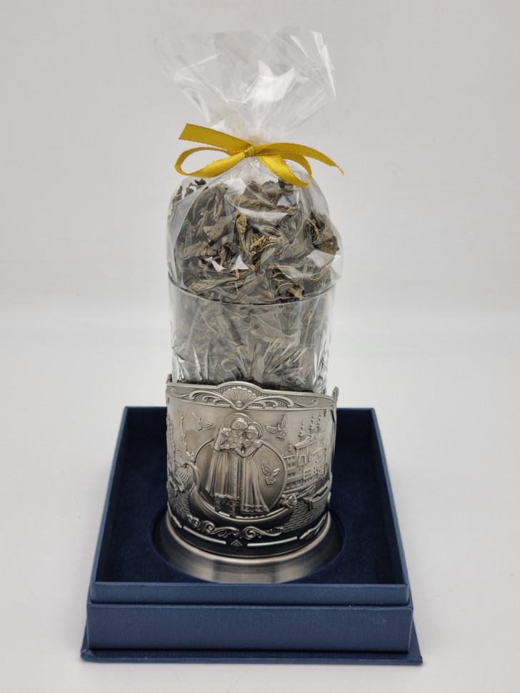 Подстаканник "Петр и Феврония" стакан хрусталь с зеленым чаем в футляре