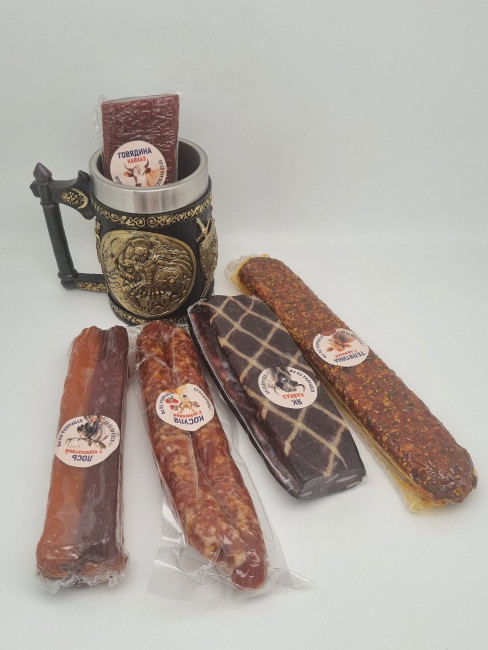 Кружка рыцарь с вяленым мясом к пиву Кружка рыцарь с вяленым мясом к пиву