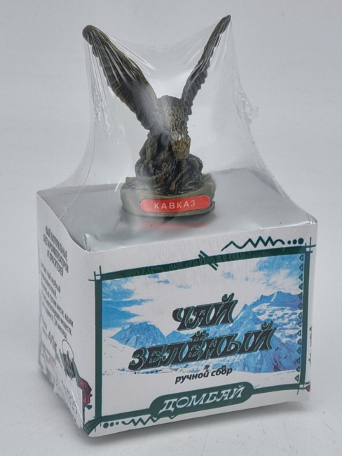 Чай зеленый ручной сбор 40гр Домбай с сувениром орел средний Чай зеленый ручной сбор 40гр Домбай с сувениром орел средний